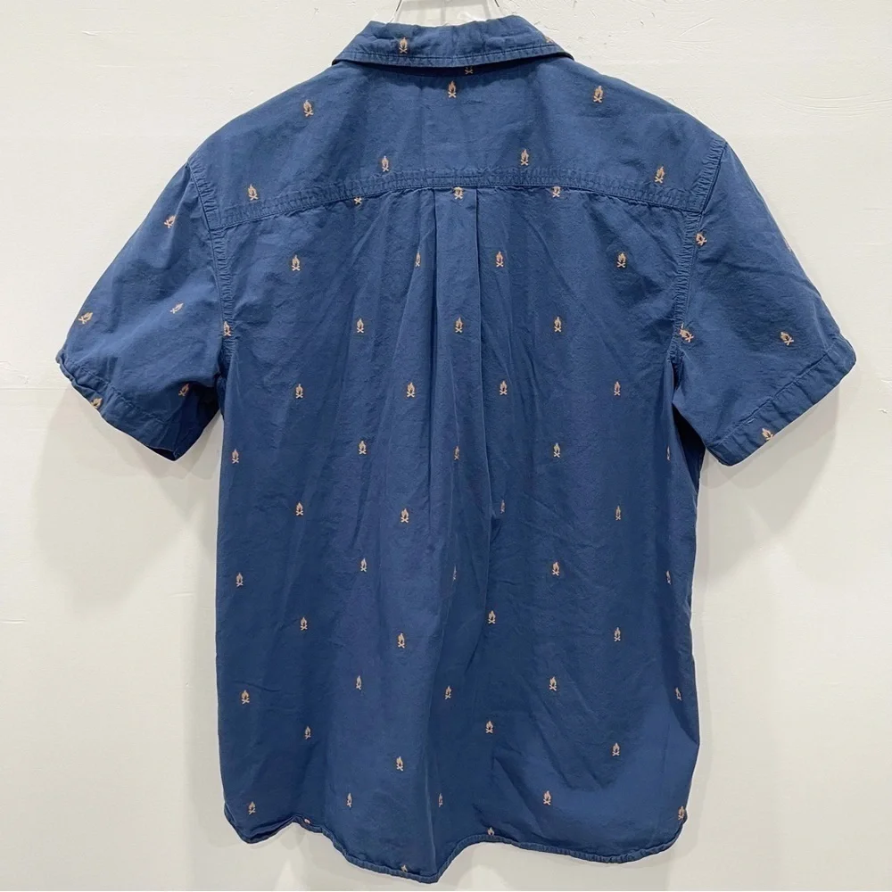 The North Face Short Sleeve Button Down Shirt Blue Men’s Large Bonfire Campfire